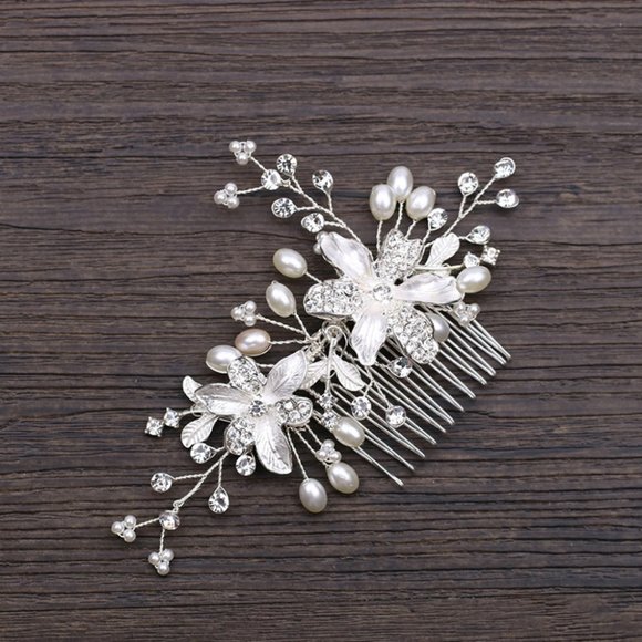 Pearl Handmade Bridal Light Weight Hair Comb Clip. - Picture 4 of 5